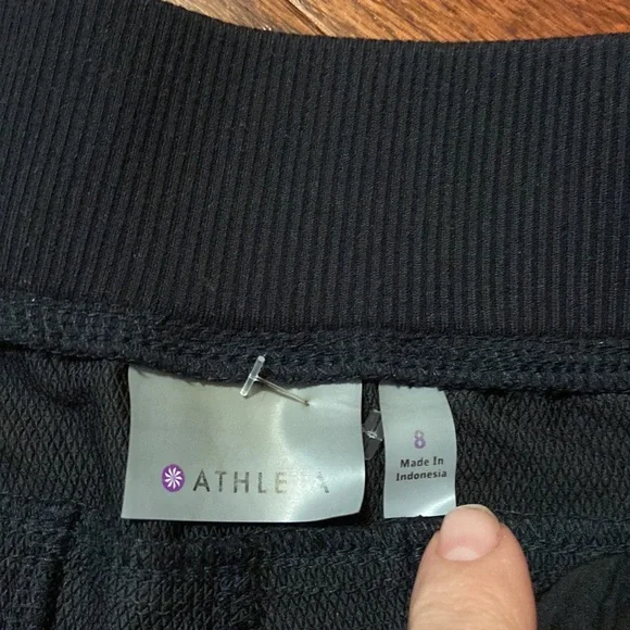 Athleta joggers adjustable ankle, excellent condition - Picture 2 of 6